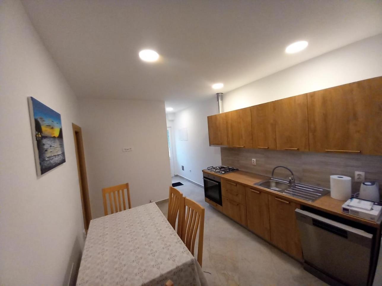 Apartments By The Sea Kabli, Peljesac - 10225 Brijesta Chambre photo